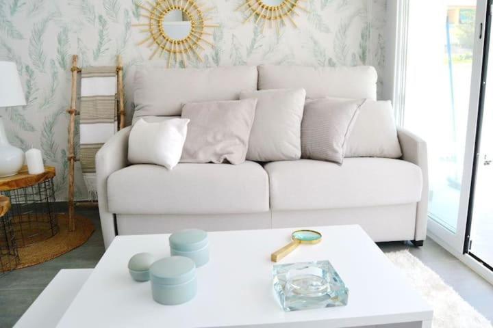 Chic Home With Garage Almunecar San Cristobal מראה חיצוני תמונה